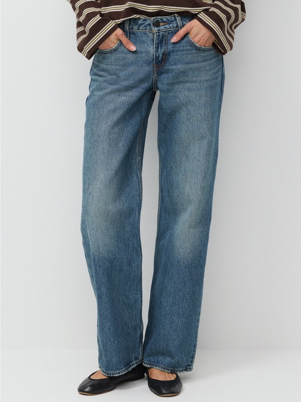 Levi’s Low Loose Jeans Size 31
